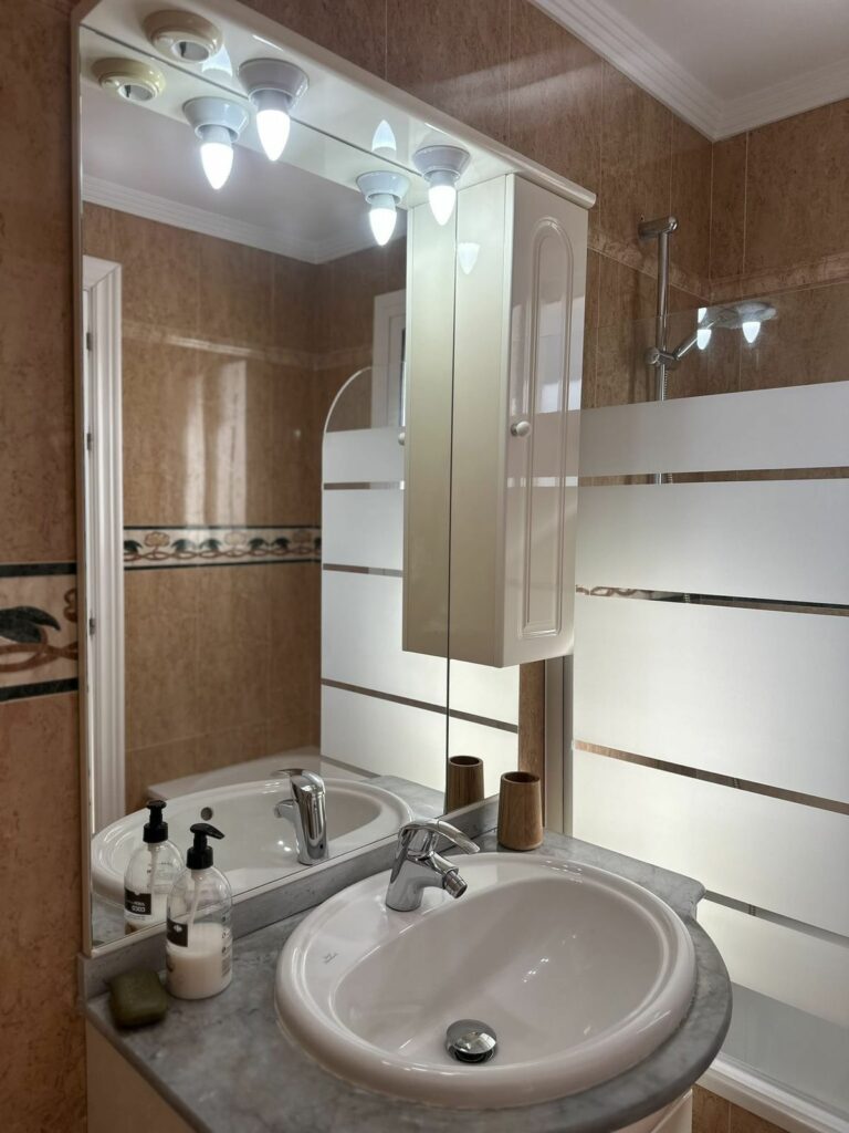 9f1cd381b57801ab82ae011f445c4906 - 16