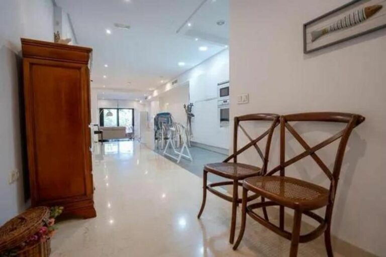 a0769fd301a3b7acc78f0bd92b251b27 - 8