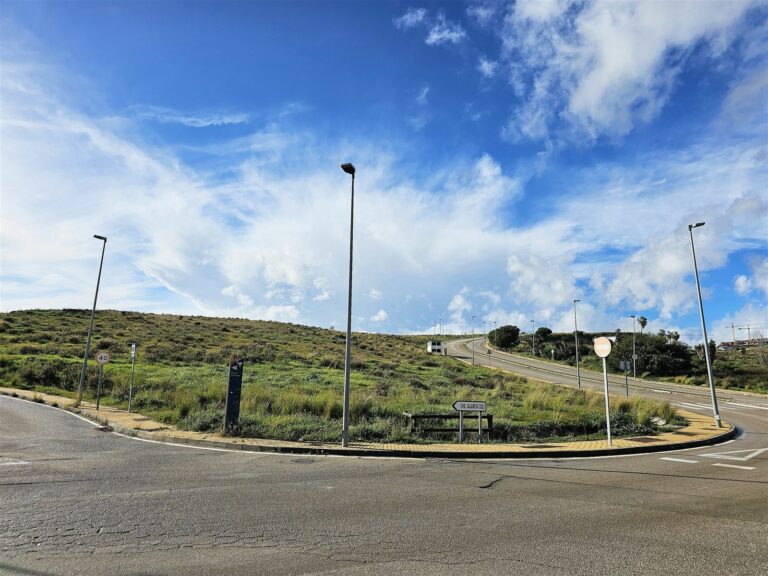 a1c1e989b21d7a792987947c19196daf - 8