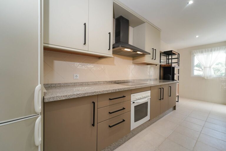 a1cff55814ed6b4b605f85fbd68a0ca7 - 13