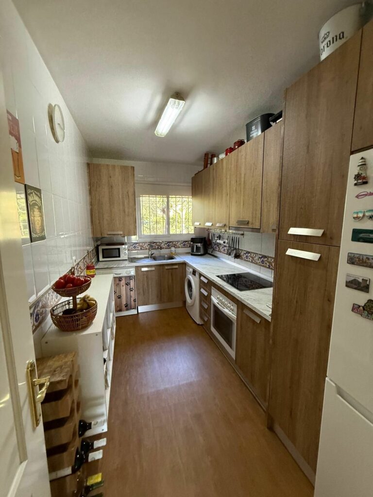 a32d292e7740444bfdb30a4916d9809b - 3