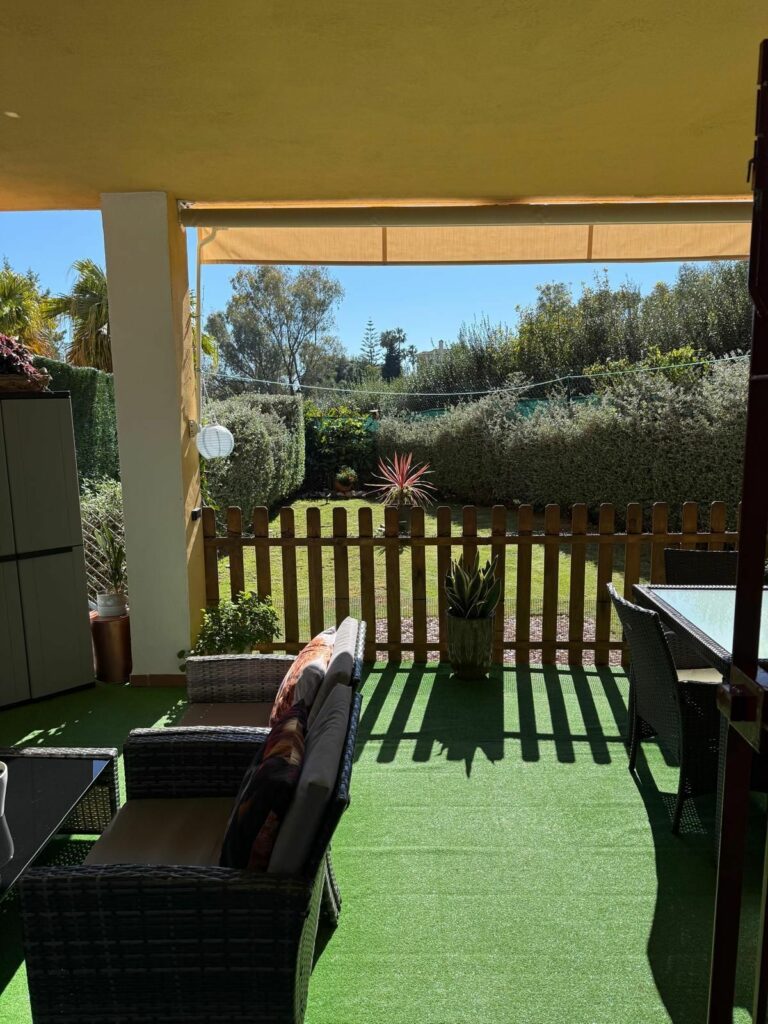 a32d292e7740444bfdb30a4916d9809b - 9