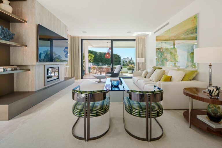 a4a1d95bcbc64c372a12a1a7f1dfd5ed - 1