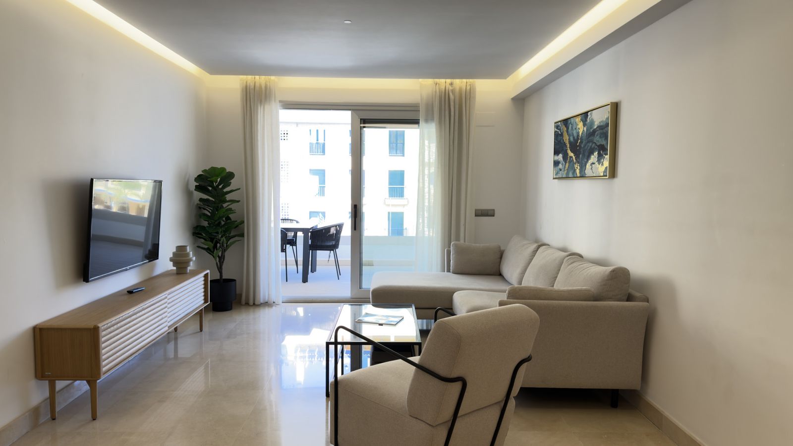 a4c08d18d89d4fef9e5e449f33a39a4d - 12