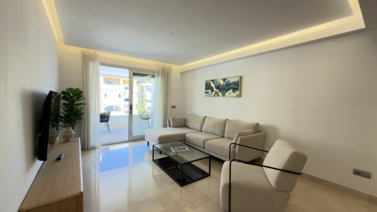 a4c08d18d89d4fef9e5e449f33a39a4d - 8