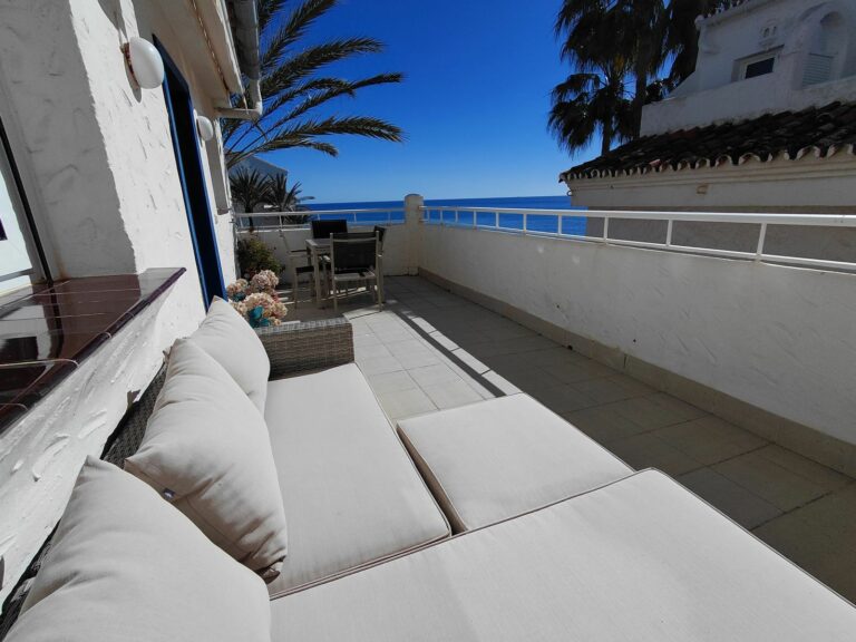 a523ab06dad68f0f419c4f6e2023892c - 14