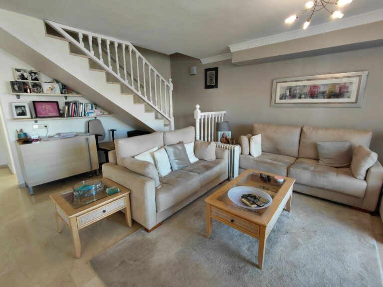 a523ab06dad68f0f419c4f6e2023892c - 2