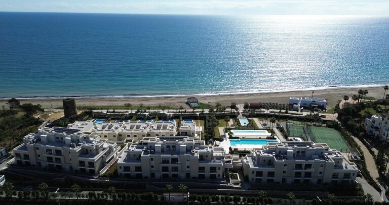 a5bba55c5ee818e23d1a75c3ebfa9bf0 - 7