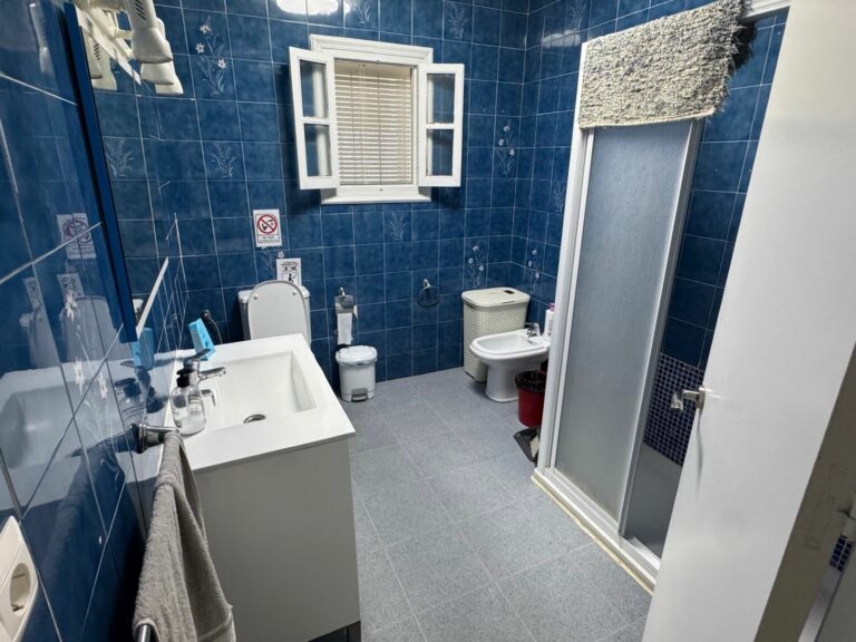 a76853c83dbc181a91ddce66b0f44849 - 13