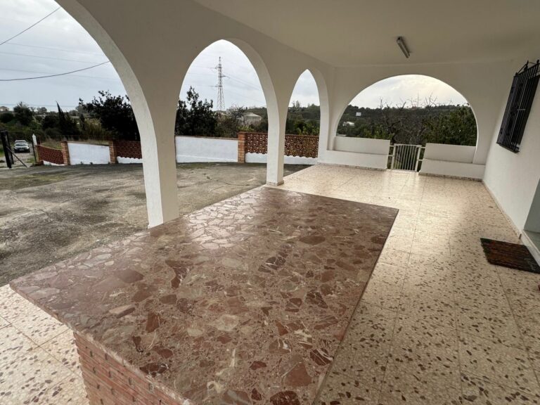 a76853c83dbc181a91ddce66b0f44849 - 2