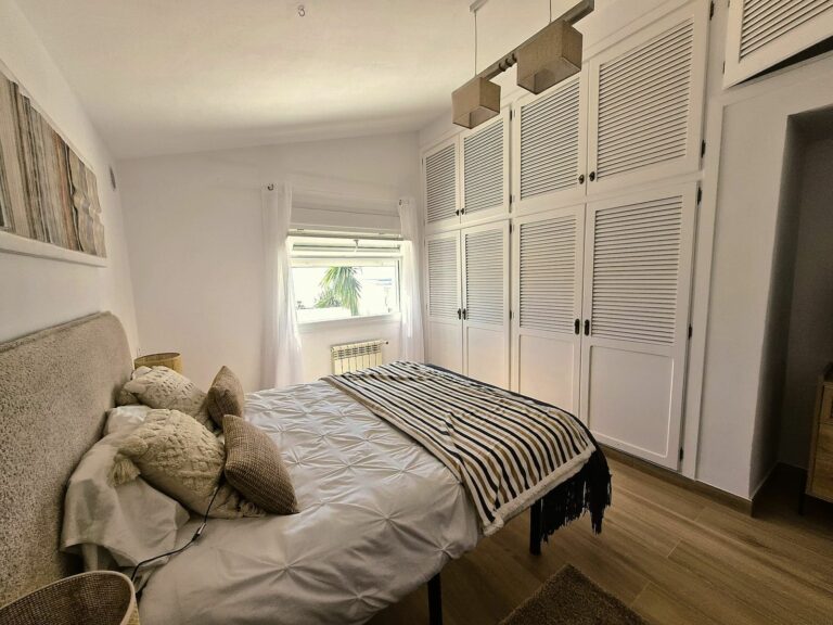 a8b938497e3f9d6e953656c5bb03a120 - 15