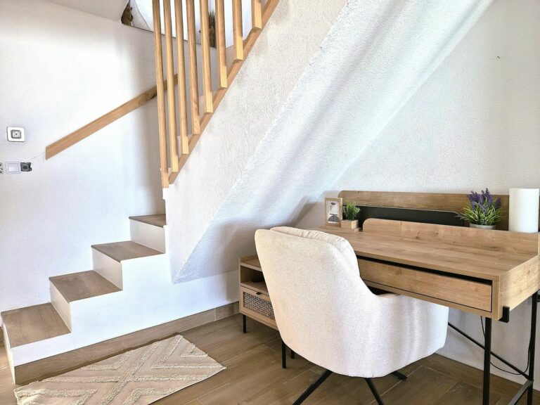 a8b938497e3f9d6e953656c5bb03a120 - 6