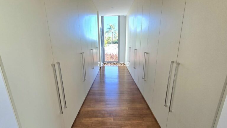 a922f2fdaf7a6e9afedf0318fb5906d7 - 10