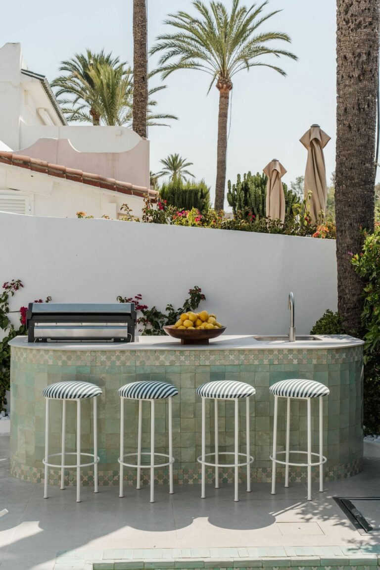 a93d01d1706b3a00f787328990924c4e - 5