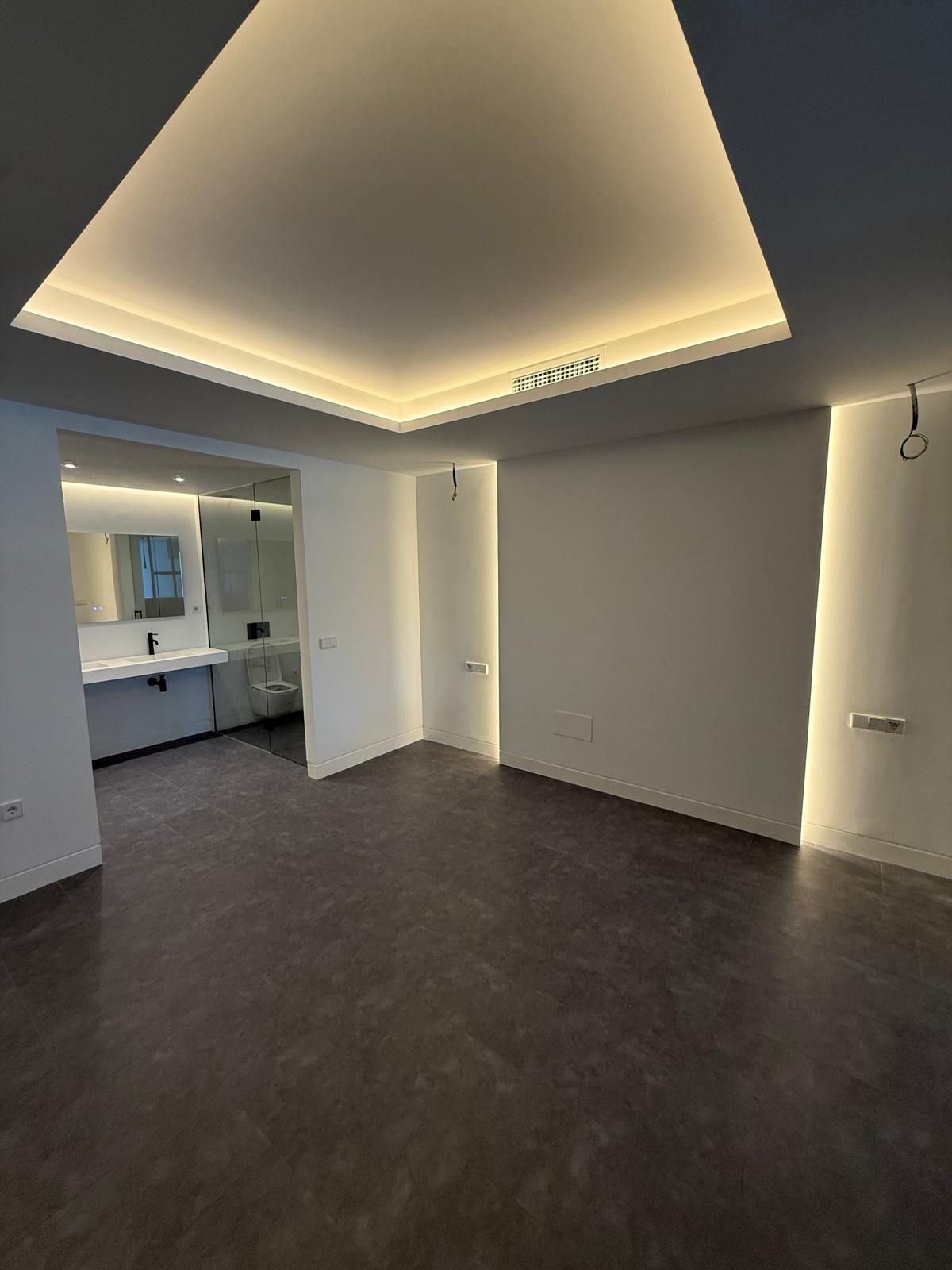 a98337204e0e917e30014732c6e20220 - 4