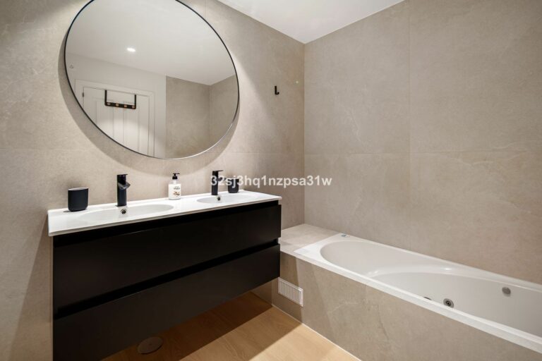 ab3de1801f15dca86c040a55a477c706 - 16