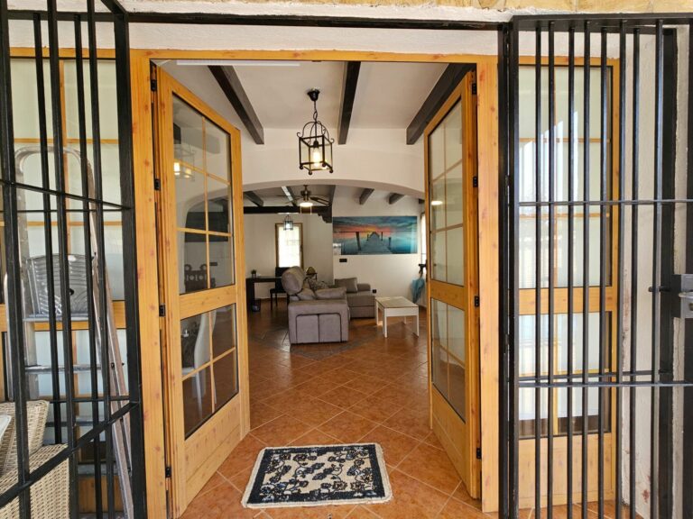 abcce76495c828e9c0400ea8e0abdcd9 - 13