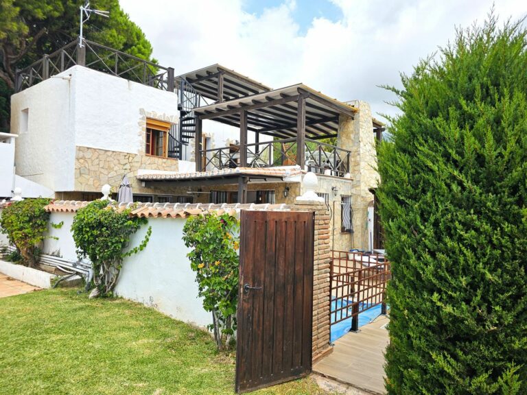 abcce76495c828e9c0400ea8e0abdcd9 - 3