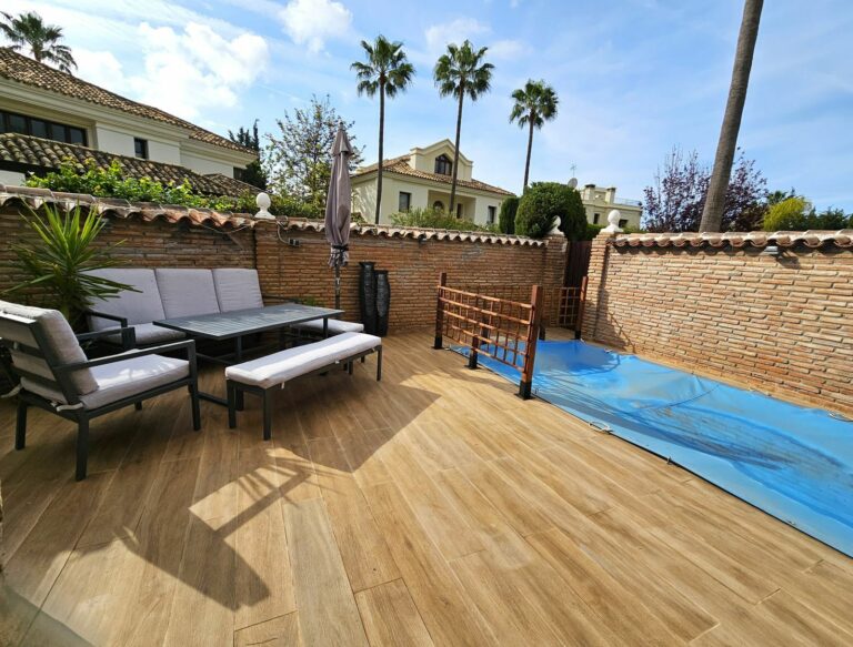 abcce76495c828e9c0400ea8e0abdcd9 - 4