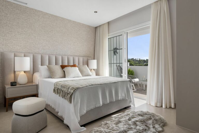 aca226cfe8f2418fee0bd8f5bfbb7388 - 9