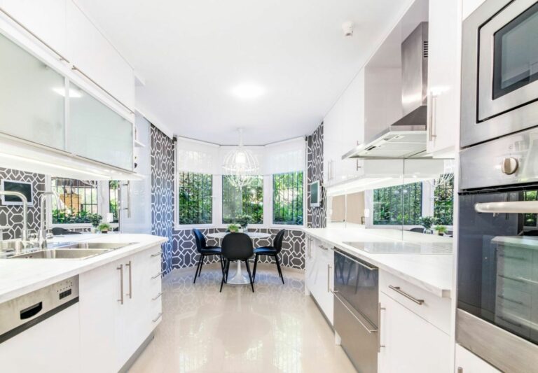 adc6b8888cfd050743289a0f8178e36b - 10