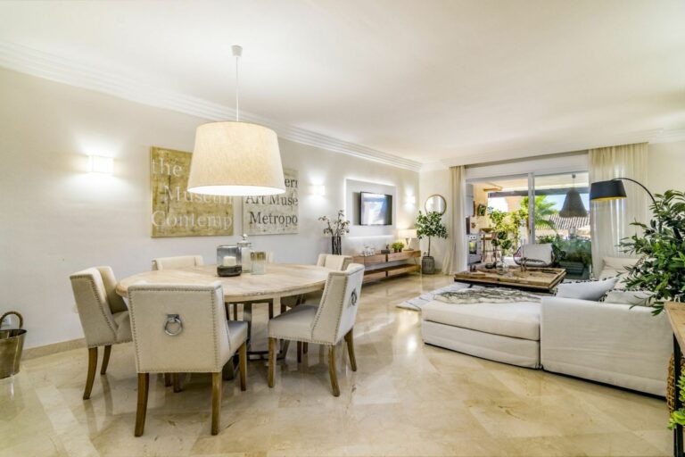 adc6b8888cfd050743289a0f8178e36b - 2