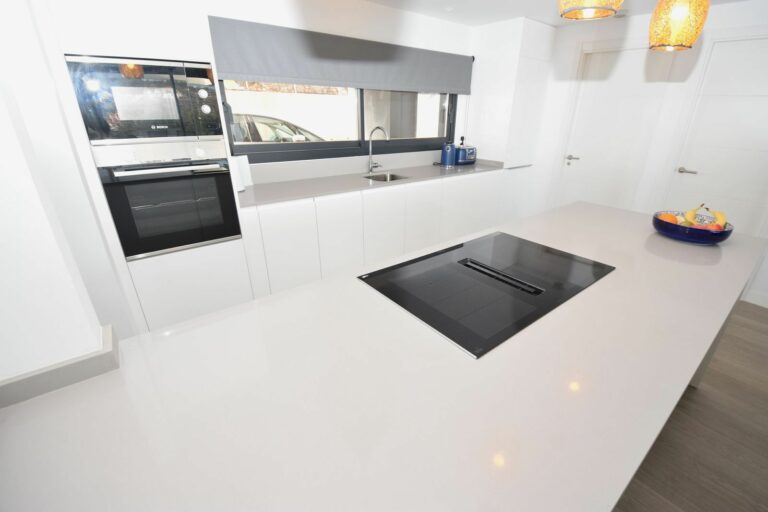 af2b66e1333a085d71aeb991e1a4243e - 12