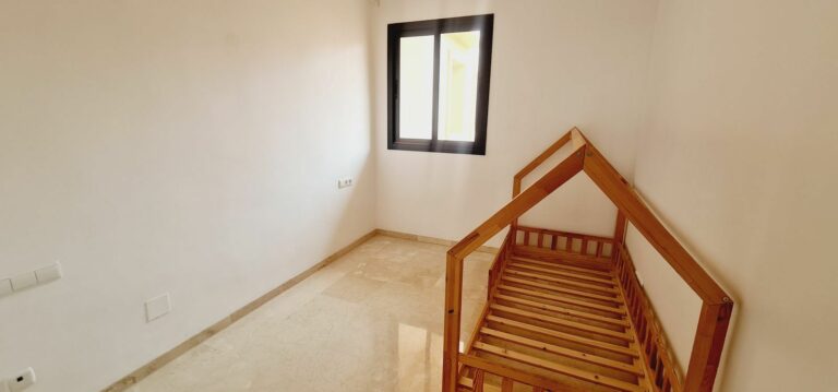 af3b5638e702c372c95c7c68d9996fce - 12