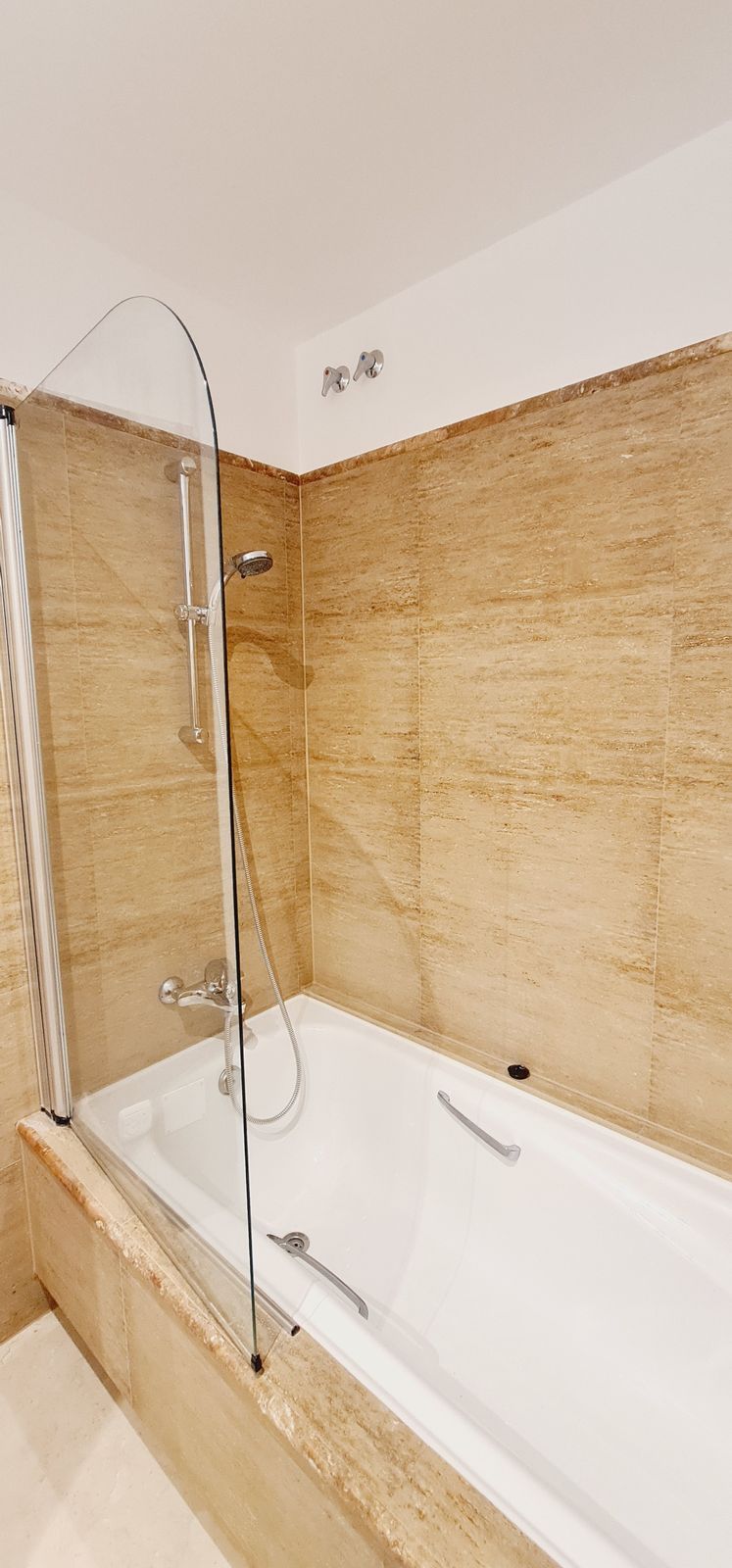 af3b5638e702c372c95c7c68d9996fce - 13