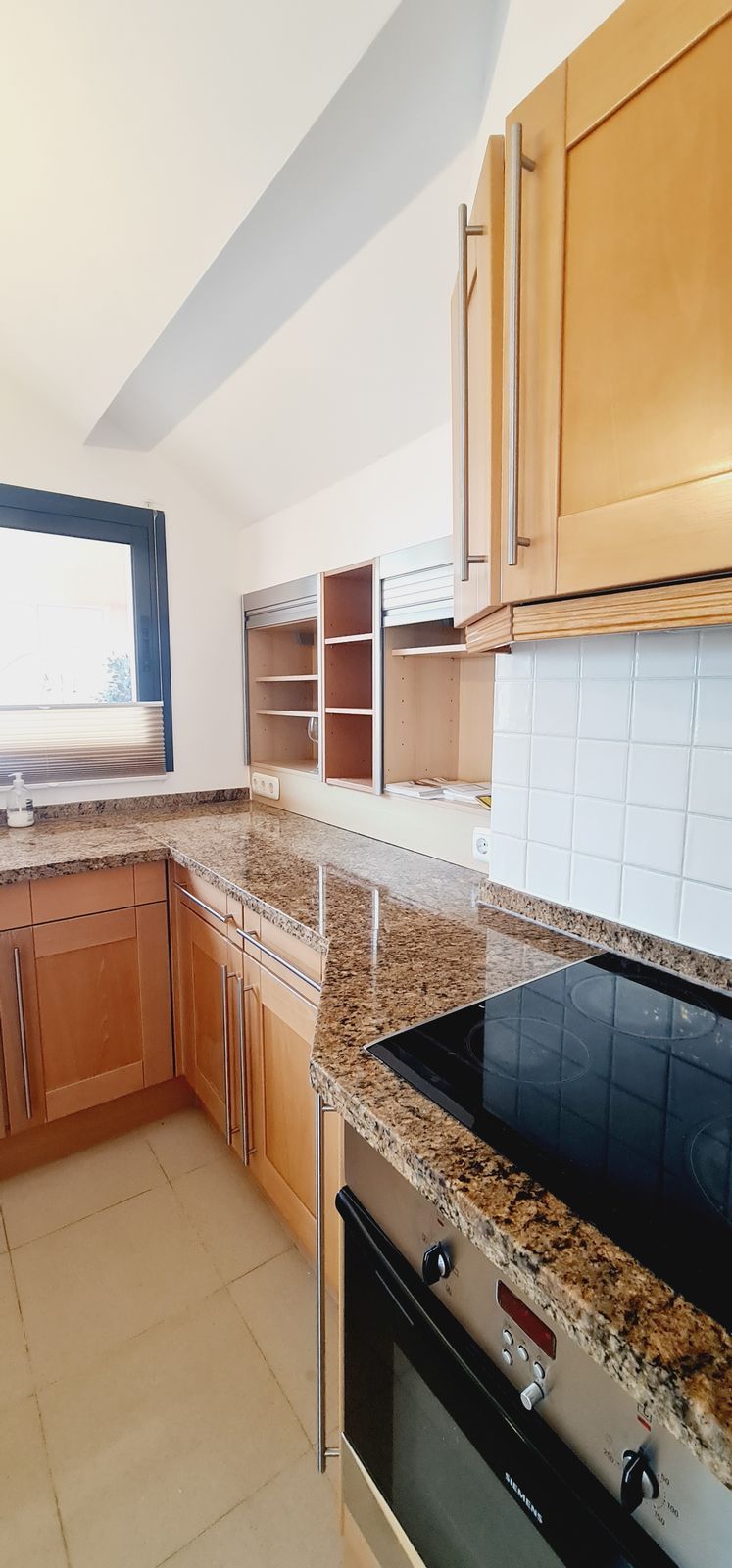 af3b5638e702c372c95c7c68d9996fce - 5