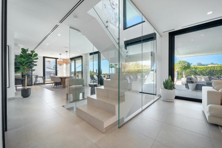 af767b7c41e363a4c08b22bebe7c90e6 - 15