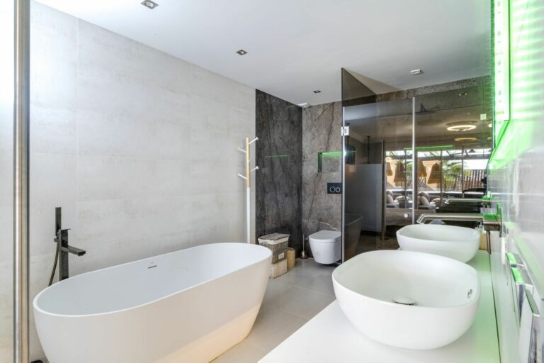 b017958b8d94db0bb01f26537d5a45f2 - 7