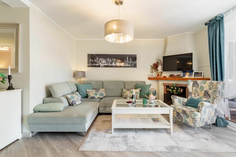 b0287c2c28d8f3461be10b604f497f3b - 11