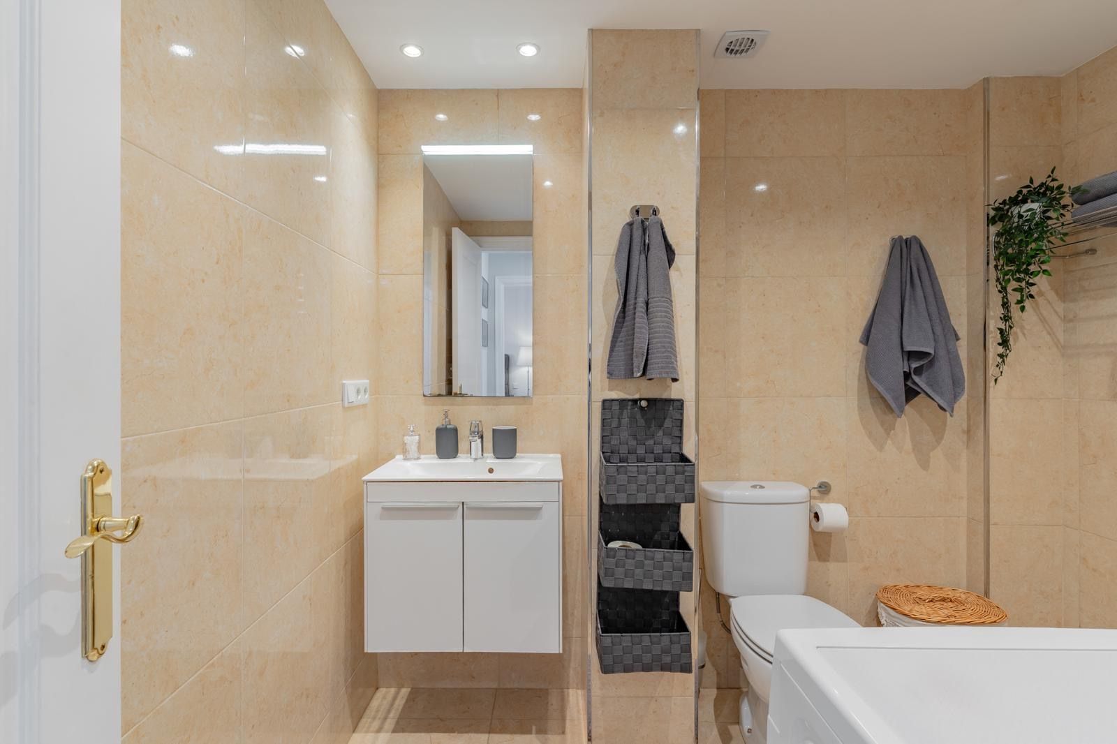 b0287c2c28d8f3461be10b604f497f3b - 7