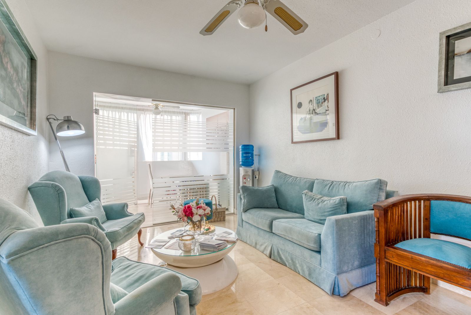 b06eaf515228b80b77e769c2f1efbb6d - 13