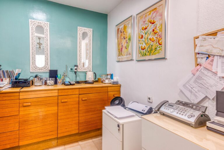 b06eaf515228b80b77e769c2f1efbb6d - 15