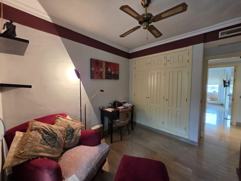 b0d9662ad9633d1947bf690330284c82 - 10