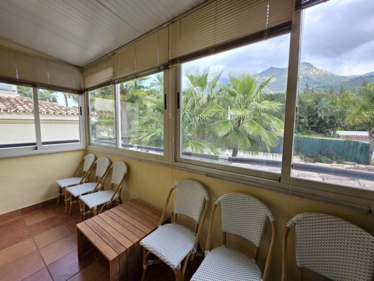 b0d9662ad9633d1947bf690330284c82 - 9