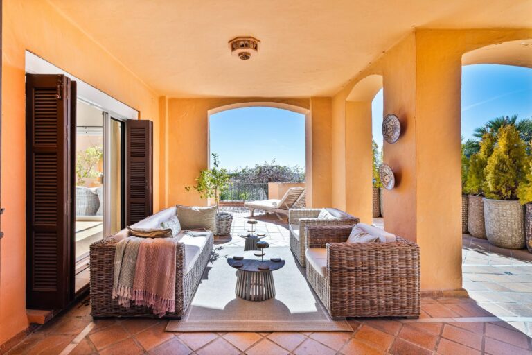 b123d57061f133e54657c4d241eb0b06 - 4