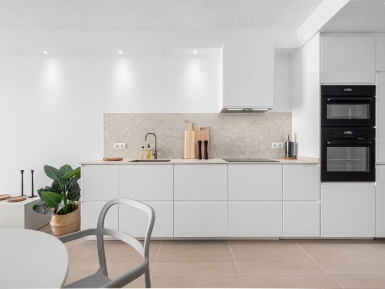 b12c48c95a707b5bb69d6da676982ca4 - 4