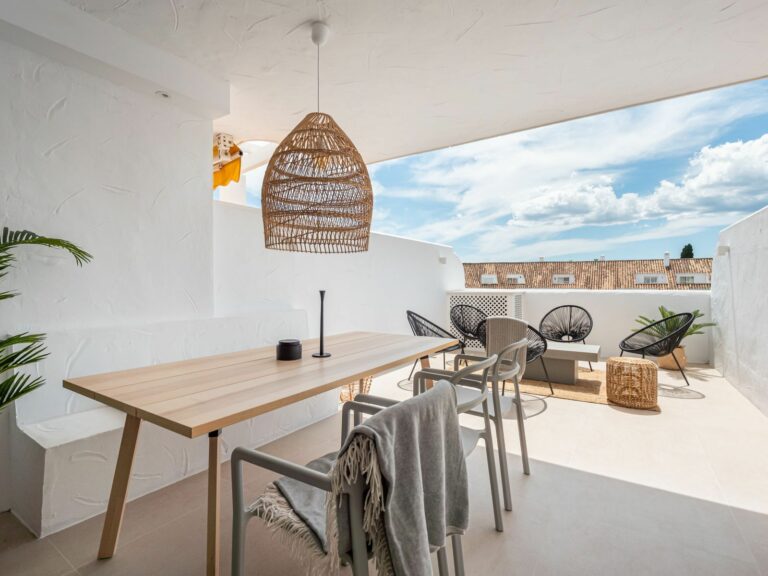 b12c48c95a707b5bb69d6da676982ca4 - 5