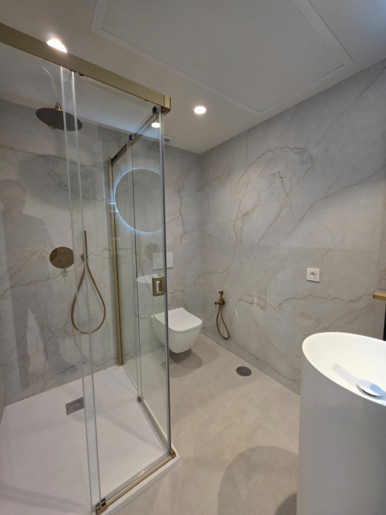 b1a44cadbabd077702cbd6076e3cb6fc - 9