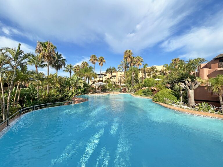 b39c220003d8cabf9538c0ede1fbc4d0 - 1