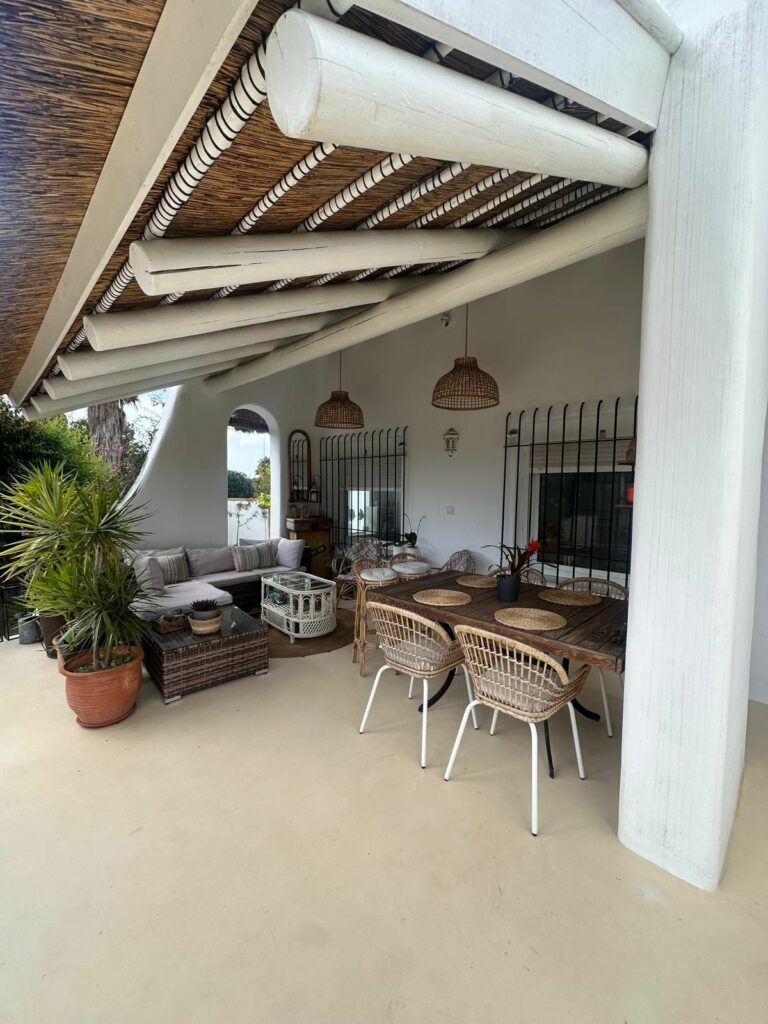 b48108fa96be0c04b48fe3eaa02a7f8f - 9