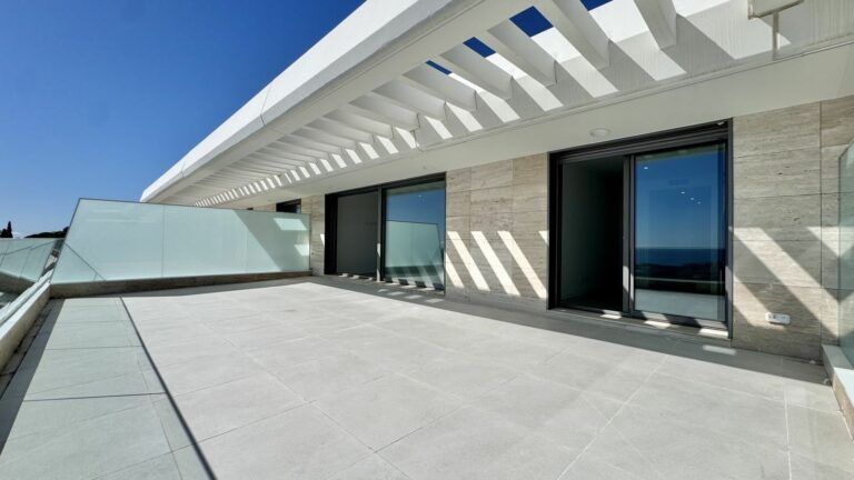 b51f3a317cc26e29fe93e407e74e6fa8 - 12