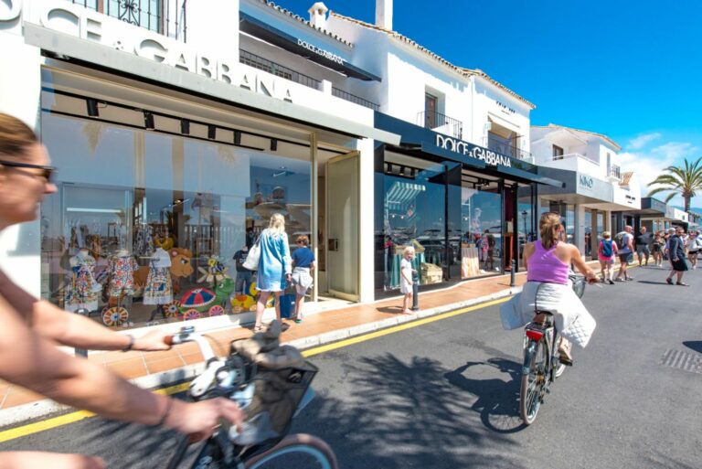 b52c4512c5a3b12109dcba800f9e8502 - 1