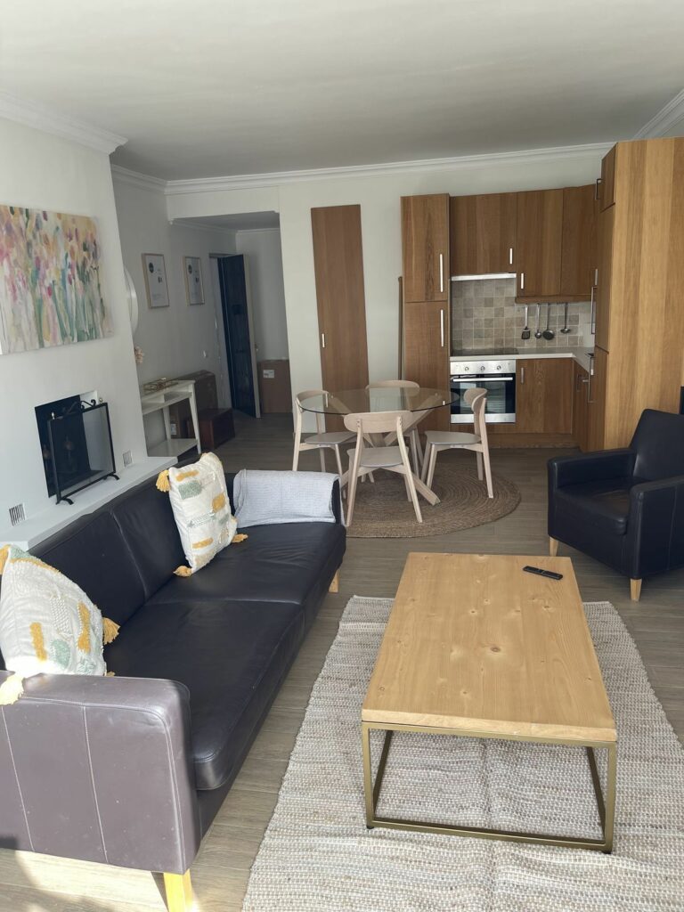 b52c4512c5a3b12109dcba800f9e8502 - 5