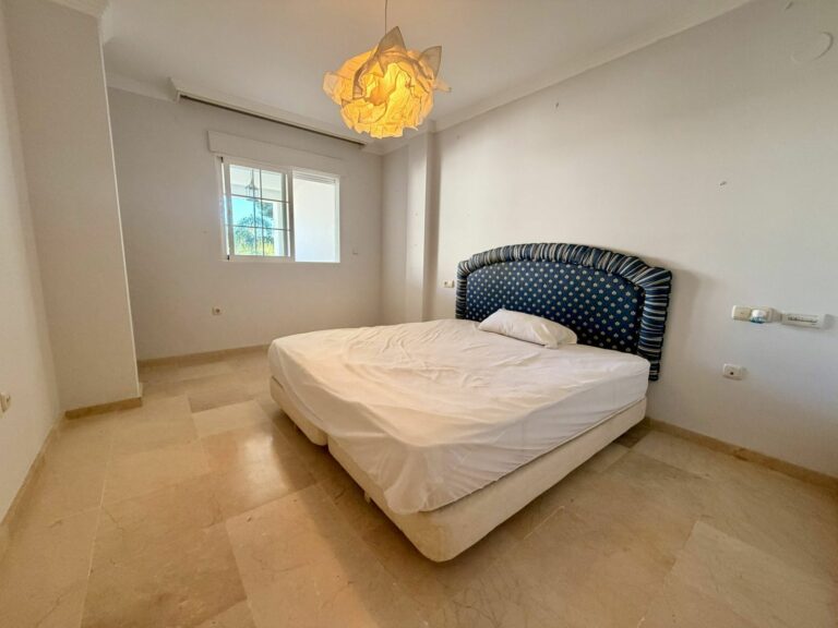 b5f1ffcbb7f8469d4be8d256d875d372 - 11