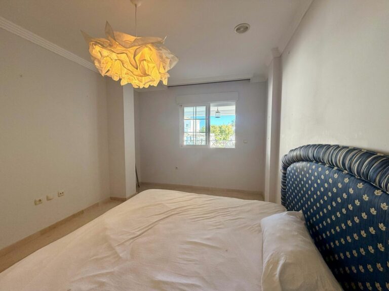 b5f1ffcbb7f8469d4be8d256d875d372 - 12