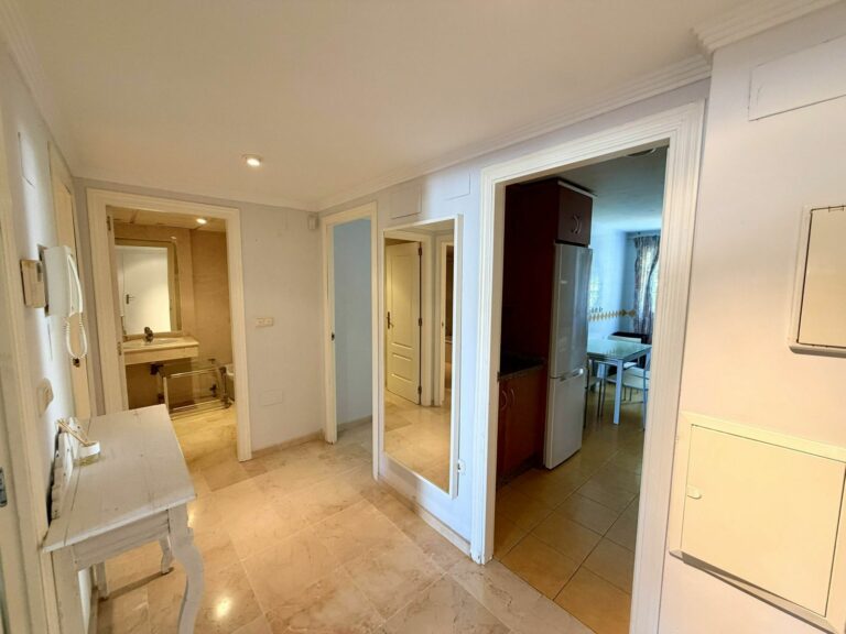 b5f1ffcbb7f8469d4be8d256d875d372 - 6